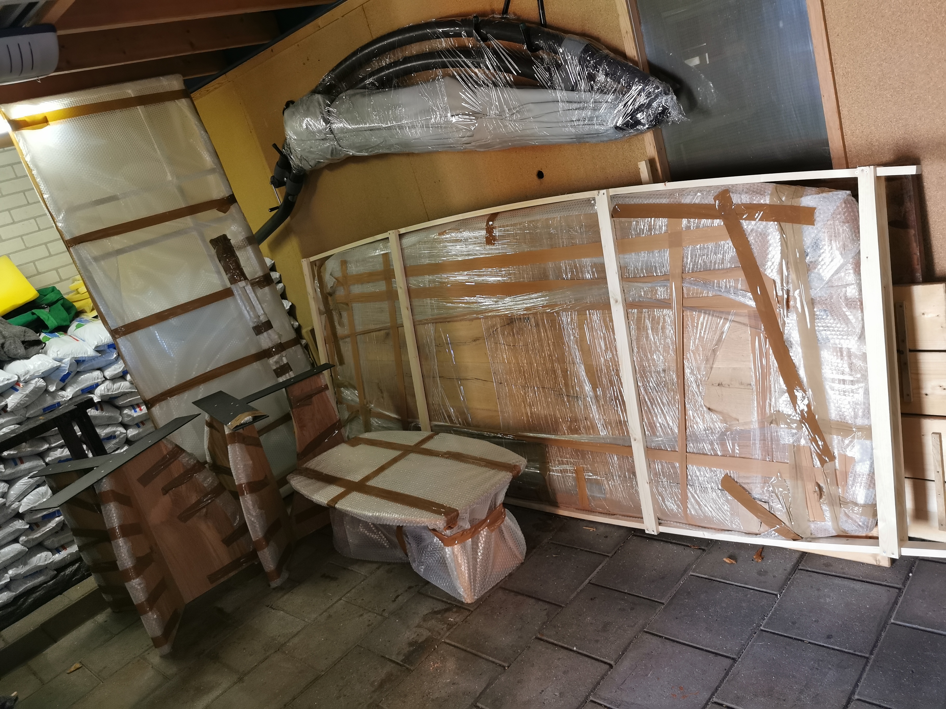 PP 'High Tack' acryl tape (per rol) gebruik: PP 'High Tack' acryl tape (per rol)